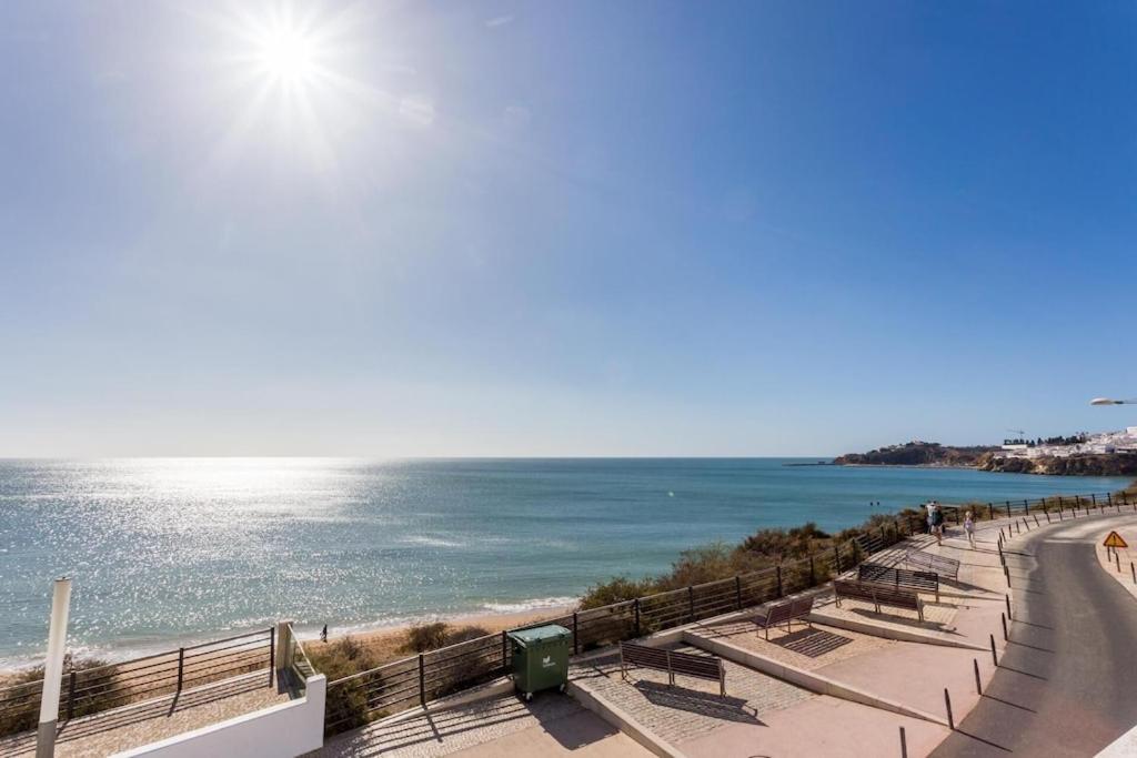 Refurbished Beachfront House, Pool, Ac, Wifi, Albufeira, Sea View Εξωτερικό φωτογραφία